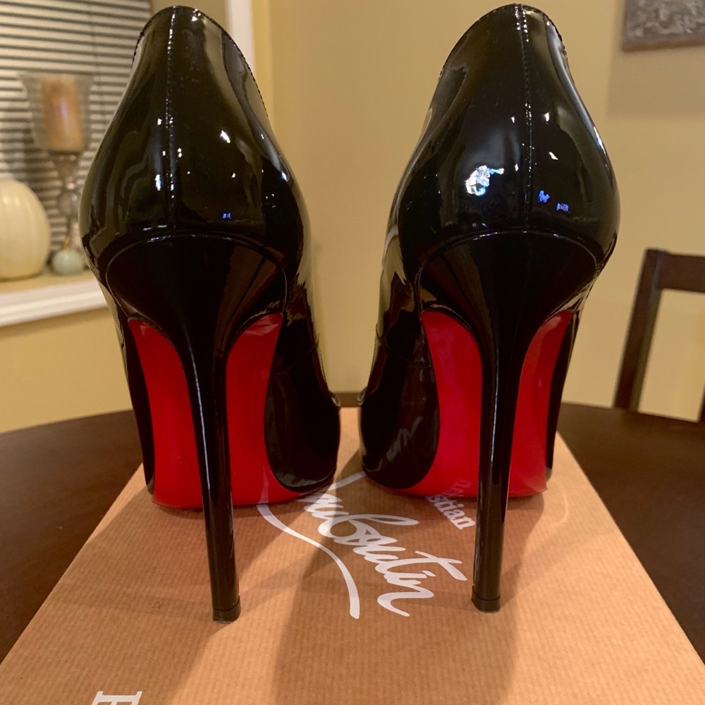 Christian Louboutin Pigalle 120mm Size 39